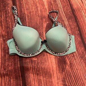 Women’s Victoria’s Secret Teal Cheehah Print Blue Bow Lightly Lined 36C